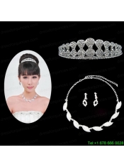 Vintage Style Pearl With Rhinestons  Necklace And Tiara