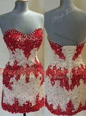 Shining White And Red Column/Sheath Sweetheart Sleeveless Lace Mini Length Lace Up Appliques